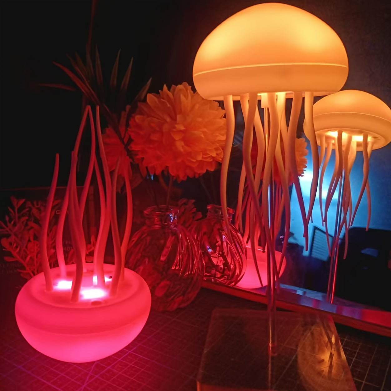 Farbwechselnde Quallenlampe – USB wiederaufladbare LED Nachtlicht für entspannende Atmosphäre