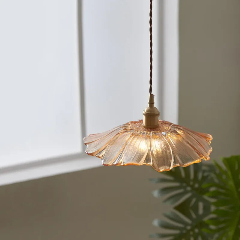 RoyaleGlow Charmante Vintage Blumen Glas Pendelleuchte – Elegante Beleuchtung für Zuhause & Essbereich