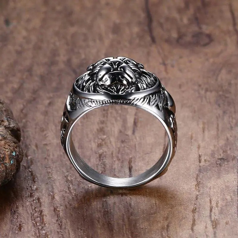Lion Head Ring – Vintage Design aus Edelstahl – Punk-Rock Stil für Männer