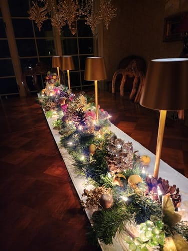 LumiFlex – Luxuriöse kabellose Tischlampe mit einstellbarer Beleuchtung