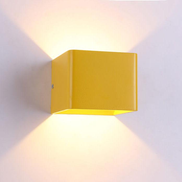 LuxorLight – Quadratische Aluminium LED Wandleuchte
