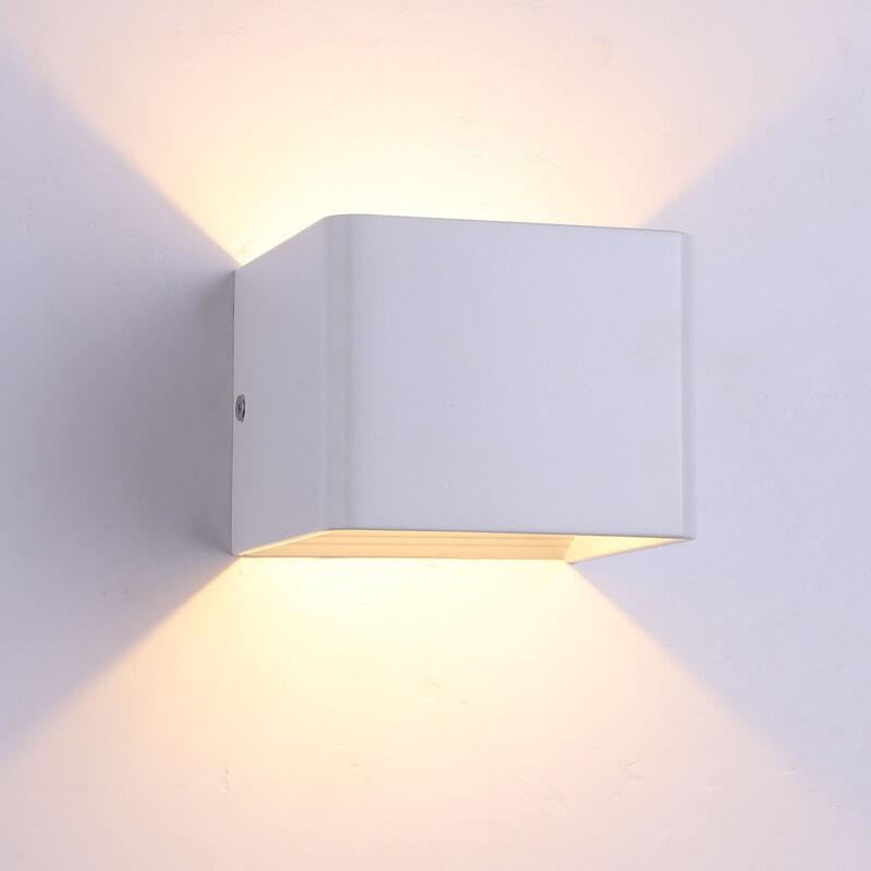 LuxorLight – Quadratische Aluminium LED Wandleuchte