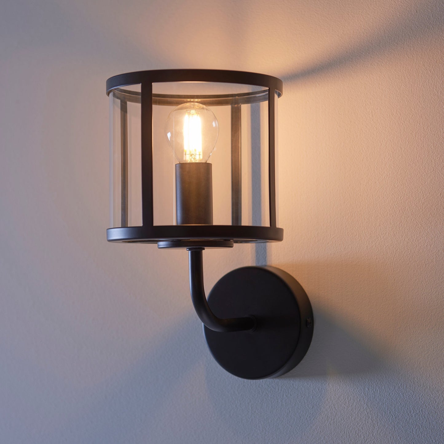 Hopton Wandlampe
