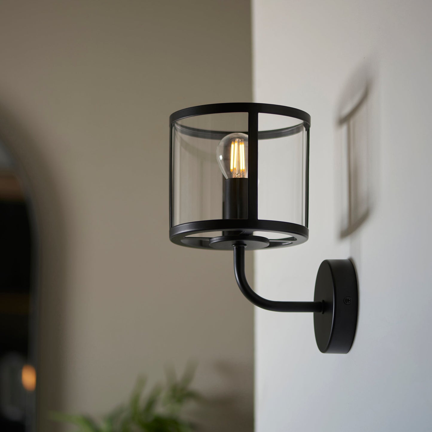 Hopton Wandlampe
