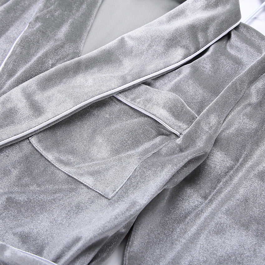Luxuriöses Samt Pyjama-Set