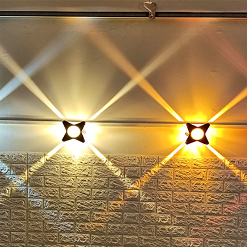 Garduru RGB LED Wandleuchte für den Außenbereich - Robust & Stilvoll