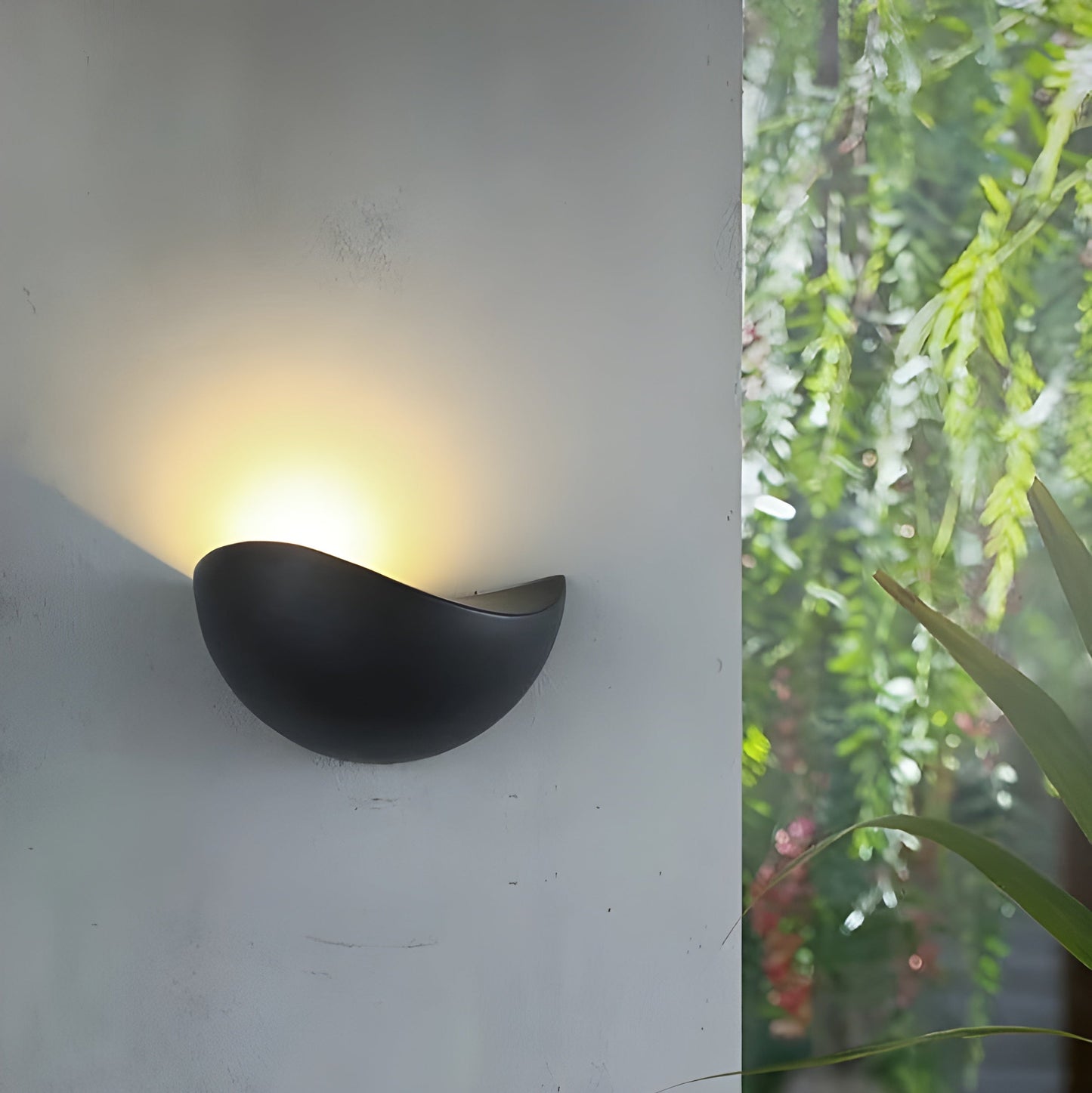 Garduru Light - Minimalistische halbkreisförmige LED-Wandleuchte