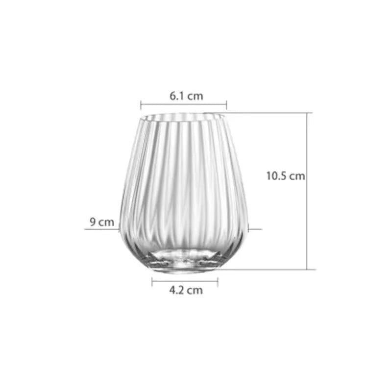 Getränkegläser – Wellenmuster aus Glas – Elegantes Design für Wein & Cocktails