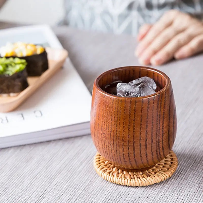 Handgefertigte Holz-Tasse
