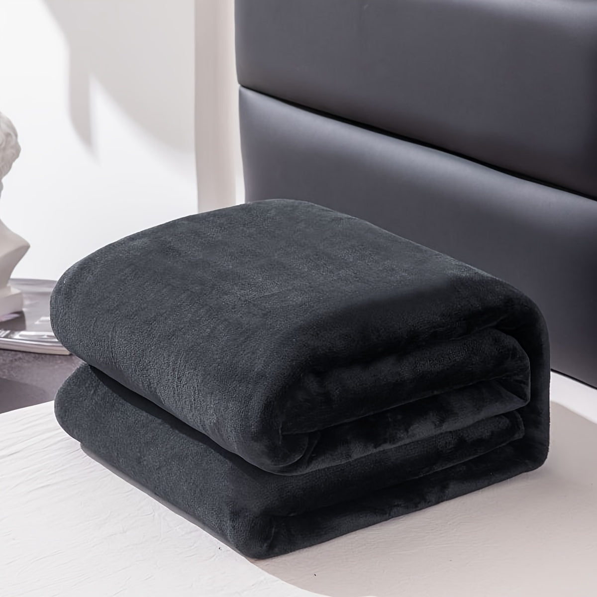 Garduru Flanellplaid – Kuschelige Decke für Sofa & Reisen