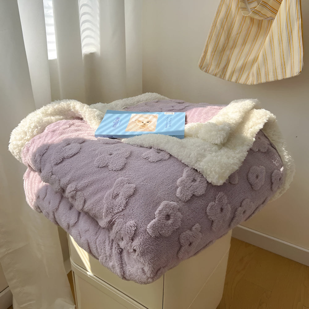 Cloud Flower Kuscheldecke
