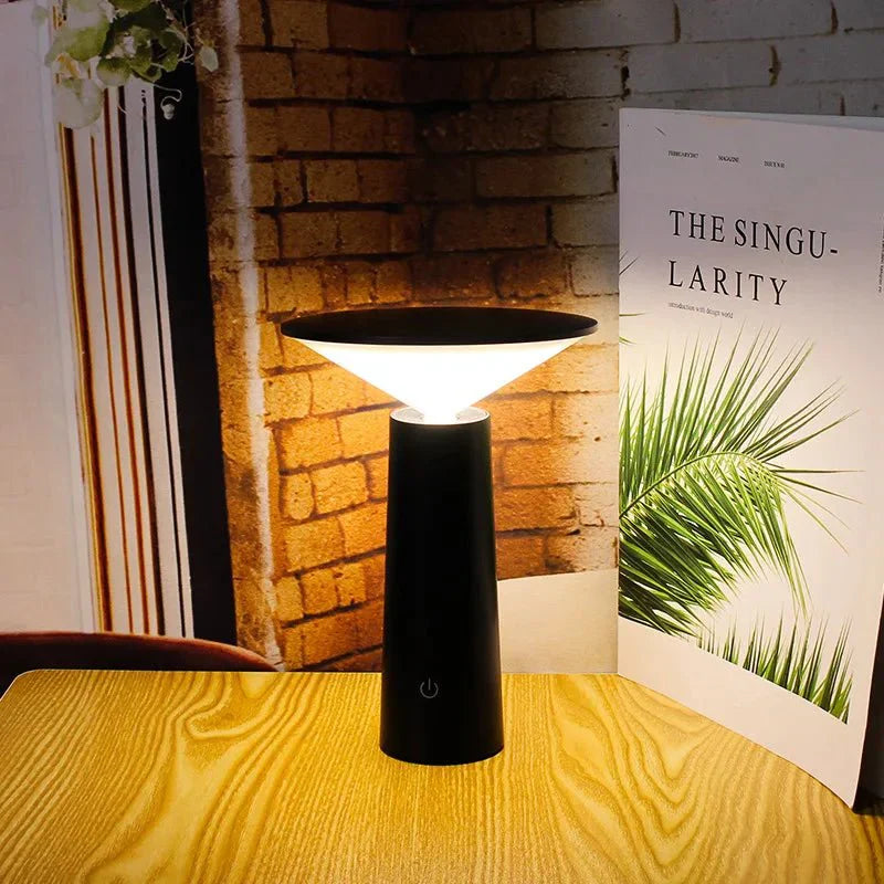Garduru - Kabellose LED Tischlampe mit Fernbedienung für Wohnzimmer & Schlafzimmer