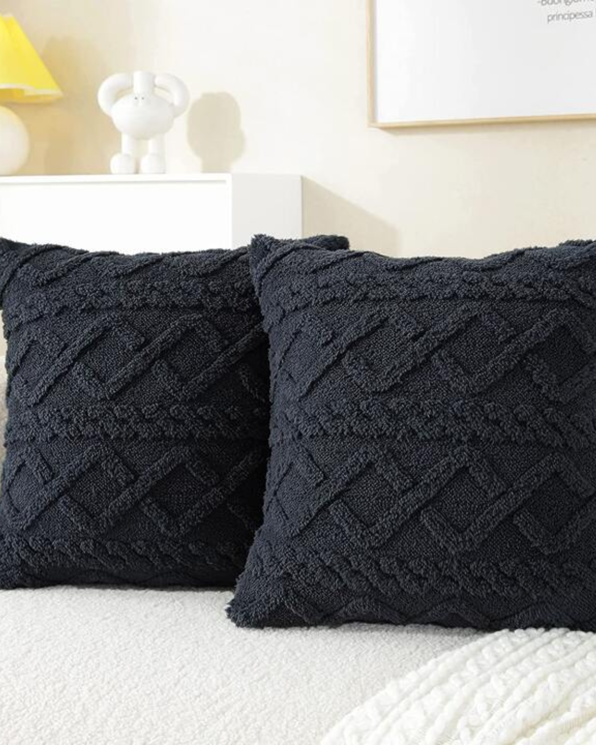 ZenWeave – Luxuriöses Reliefkissen mit subtiler geometrischer Gestaltung für einen stilvollen Innenraum
