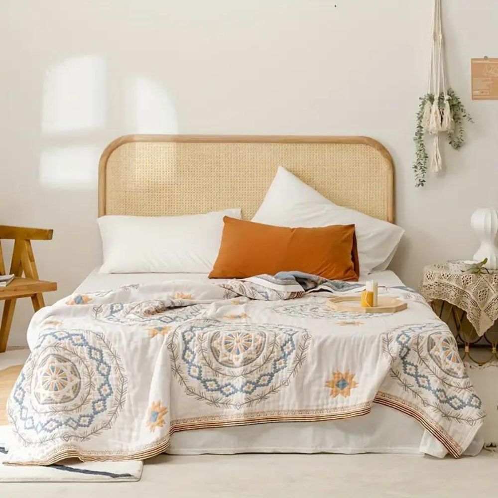 BohoLuxe – Baumwoll-Wurfdecke mit Mandala-Design für ein gemütliches Interieur