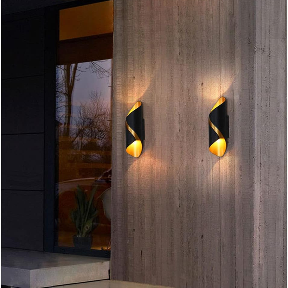 Royaleva Moderne LED Außenwandleuchte - Wetterfest, Energieeffizientes Design