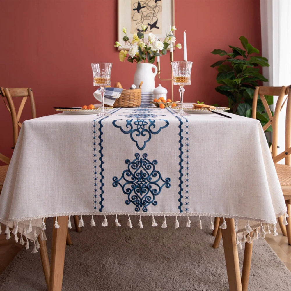 Sorella Luxe Gestickte Tischdecke