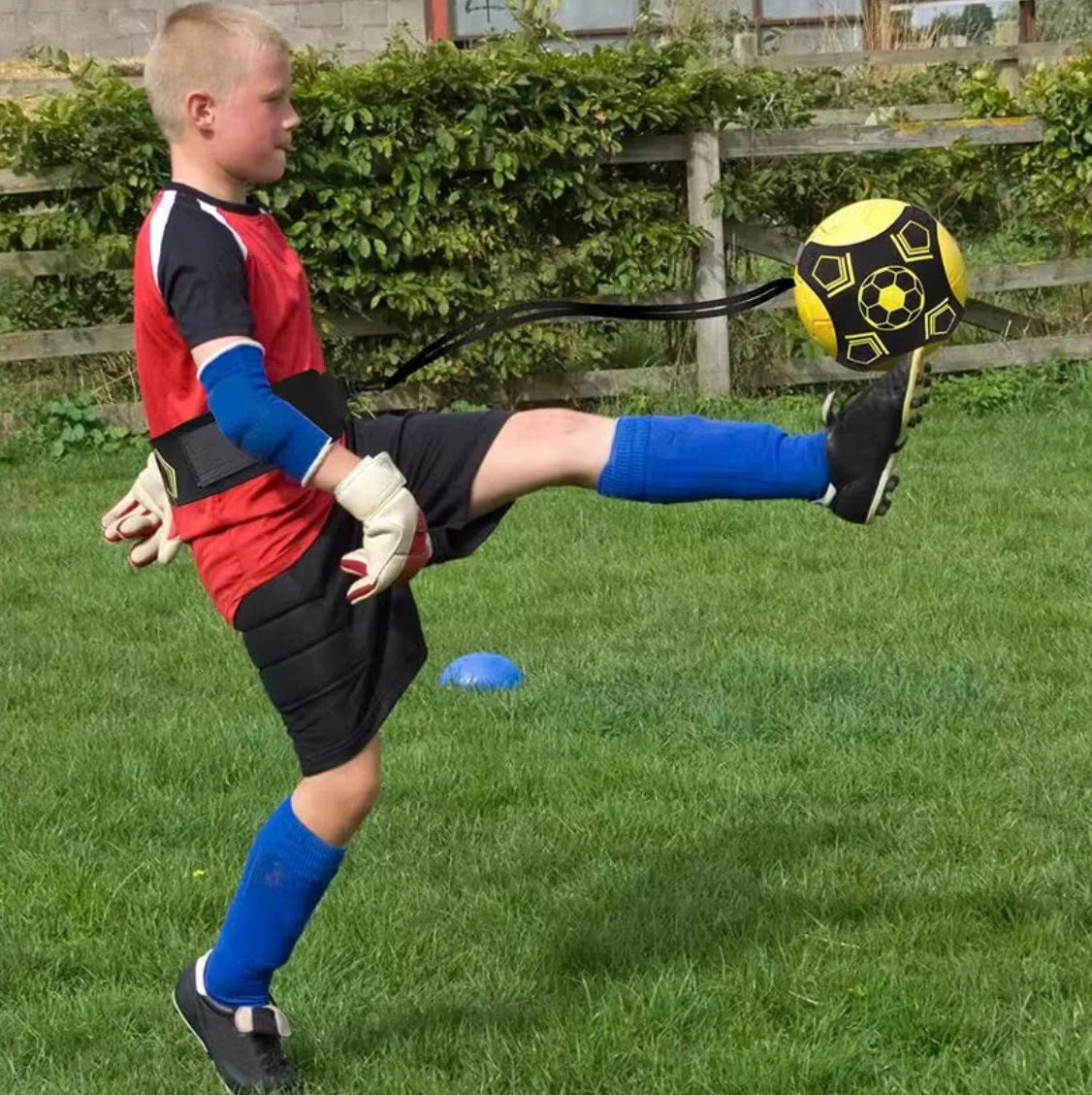 Fußballtrainer | Solo-Trainingshilfe für Fußballfähigkeiten