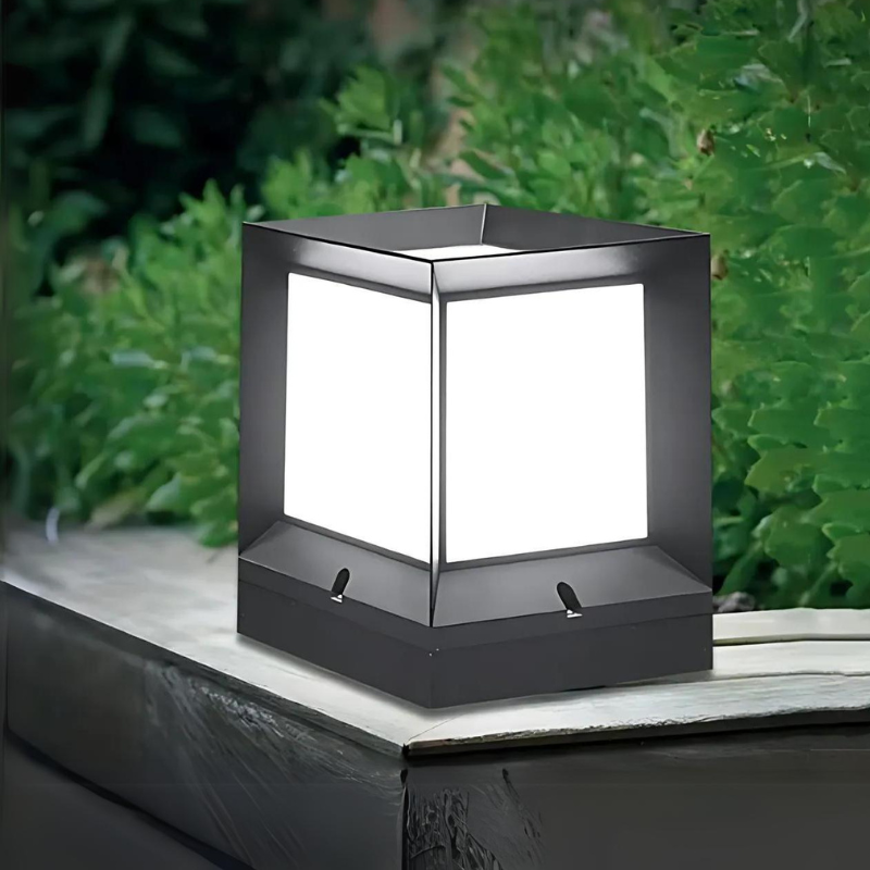 Garduru LED-Pollerlampe im Kubusdesign für den Außenbereich
