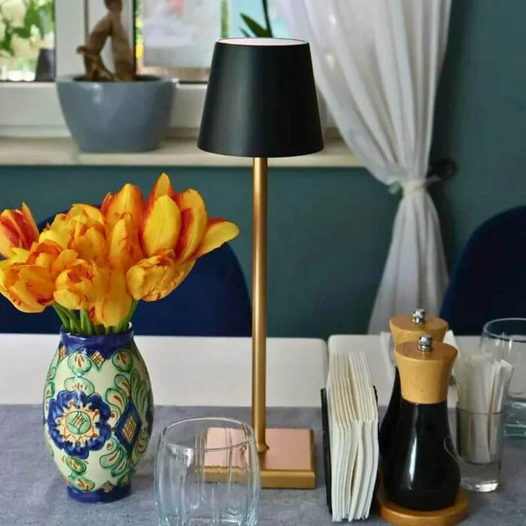 Royaleva dimmbare kabellose Tischlampe - modernes Design