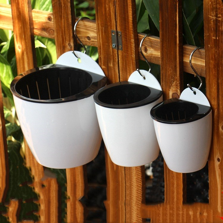Garduru Balance – Der elegante Selbstversorger-Blumentopf für innen & außen