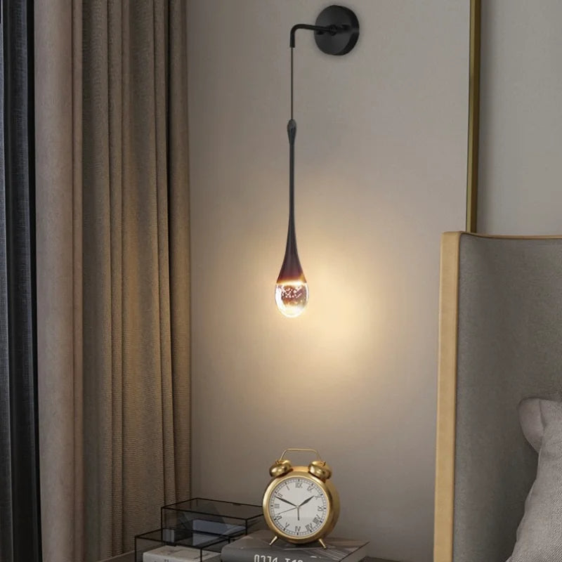 Elegante Wandleuchte Gold für Innen | LuxeSphereGlow