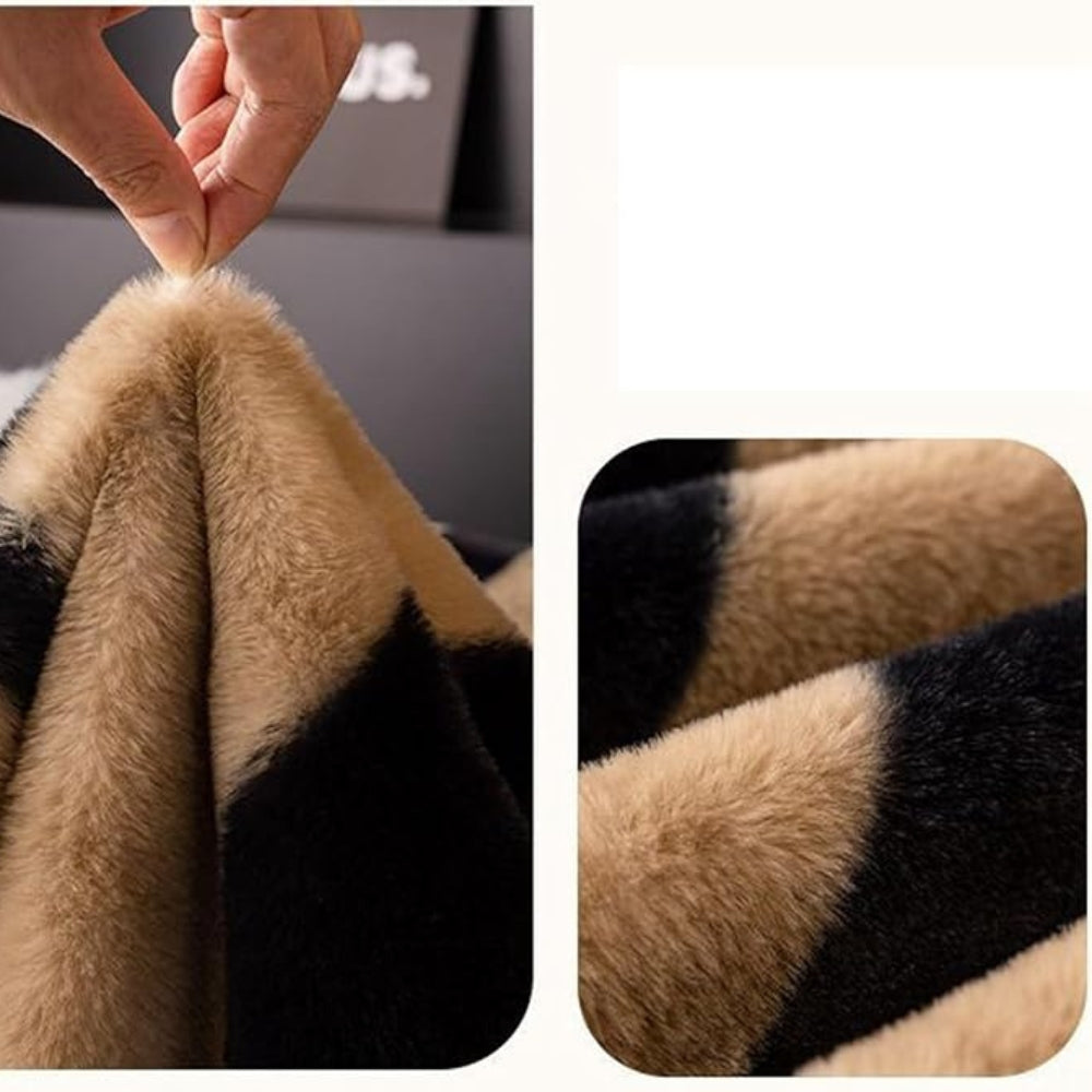 Wild Stripes Zebra Fleece Sofa Bezug