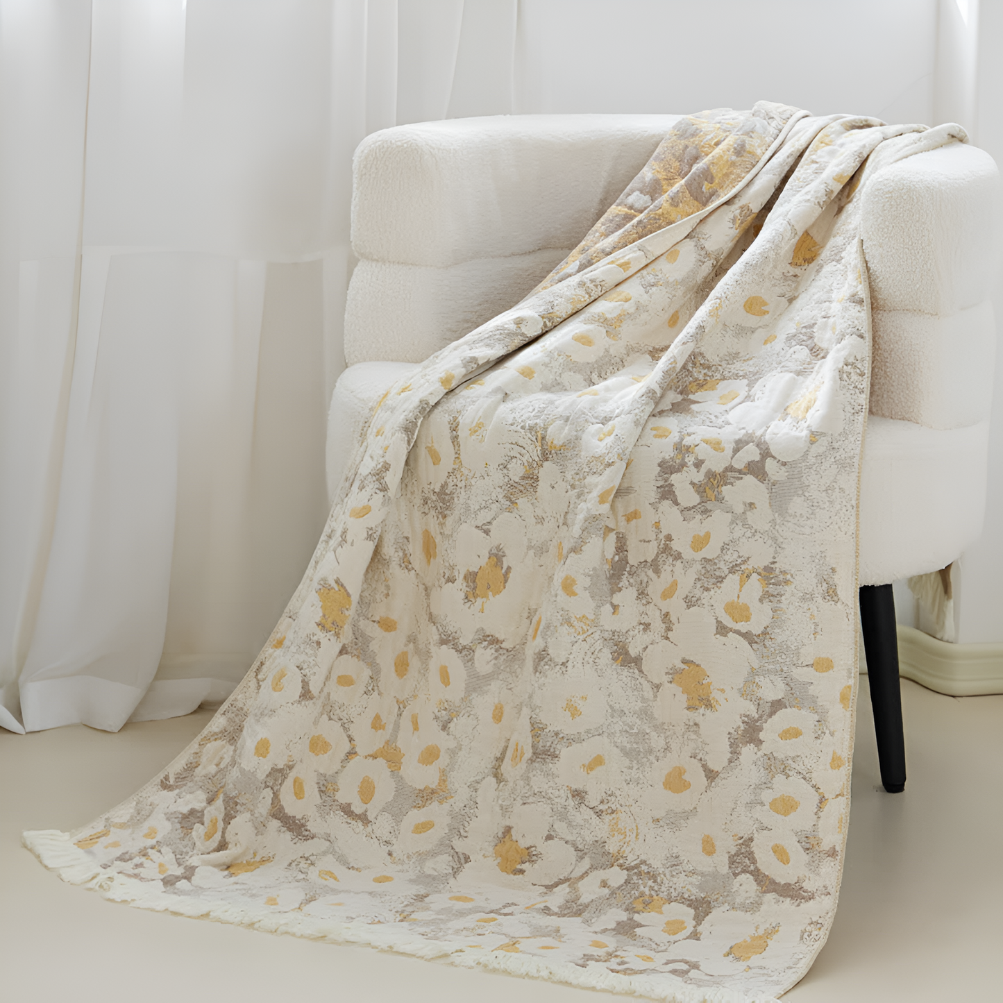 Zartes Blumenmuster Badehandtuch