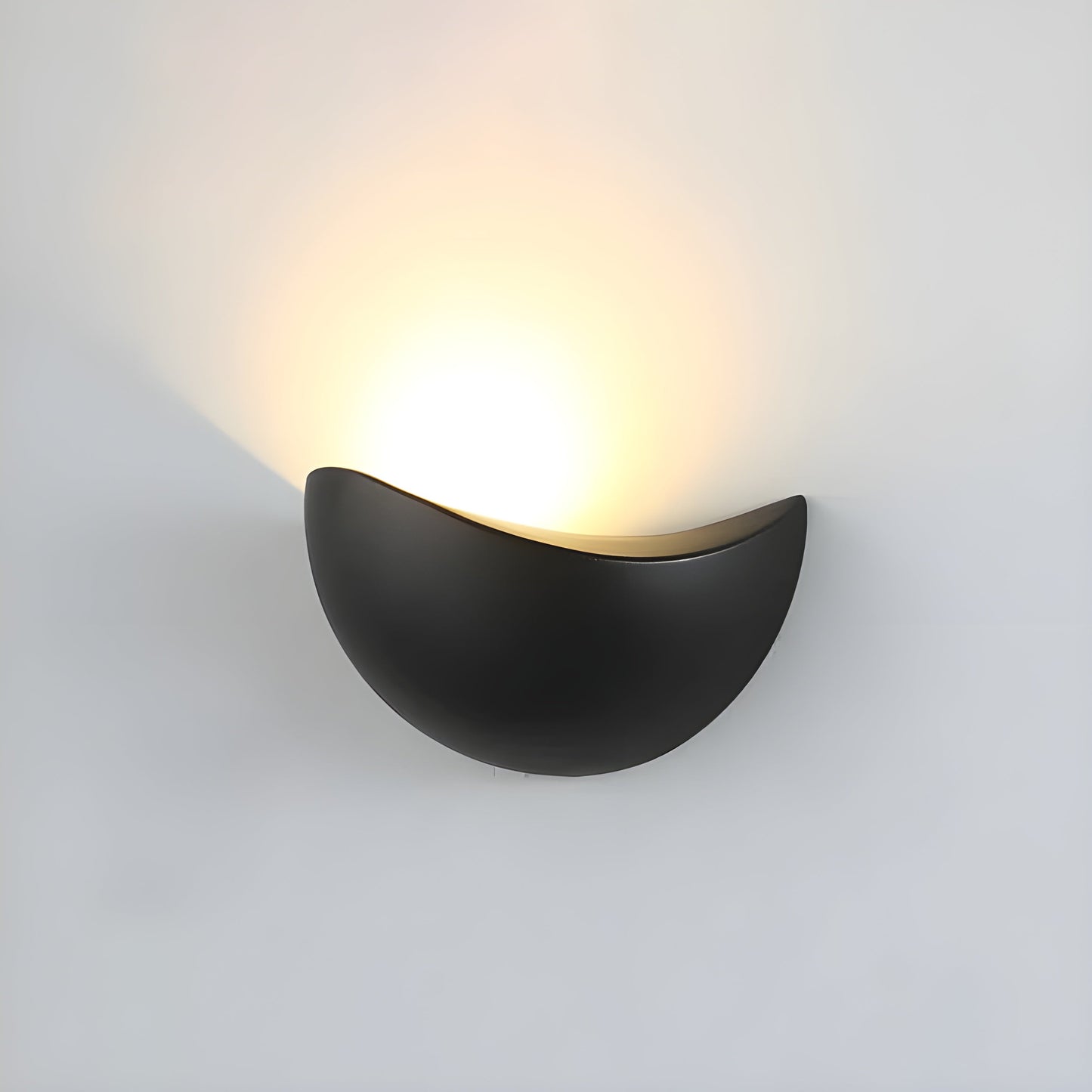 Garduru Light - Minimalistische halbkreisförmige LED-Wandleuchte
