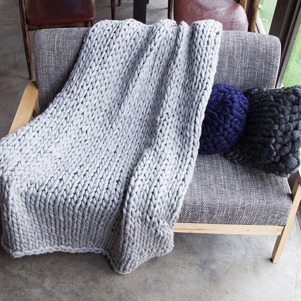 Handgemachte Dicke Strickdecke