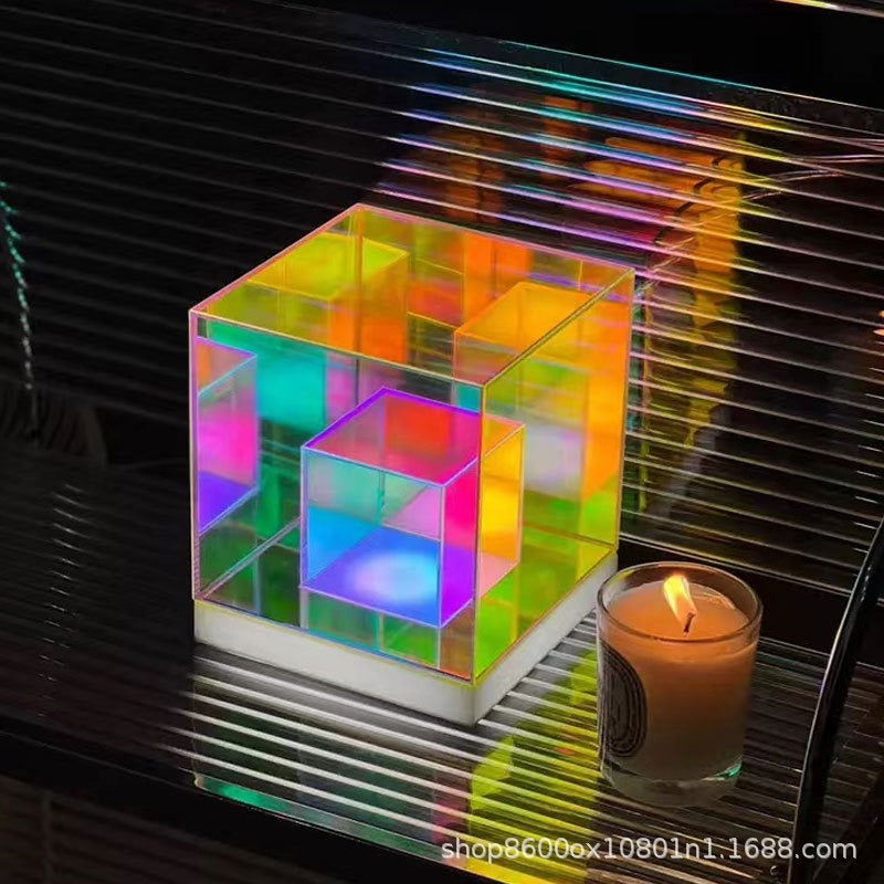 AuroraGlow Pyramid Lampe - Bunte LED Stimmungslicht