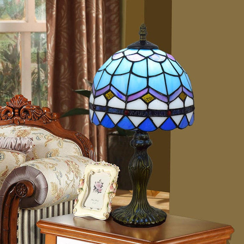 RoyaleGlow - Elegante Mediterrane Glastischlampe für stilvolle Häuser
