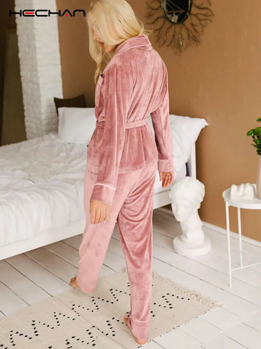 Luxuriöses Samt Pyjama-Set