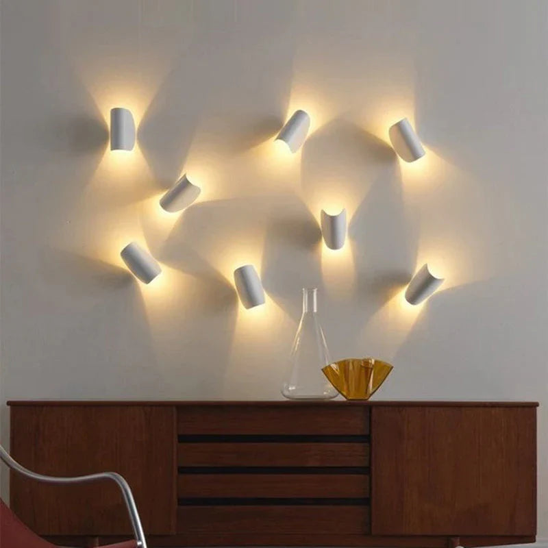 Moderne Farbige LED-Wandleuchte im Stilvollen Design