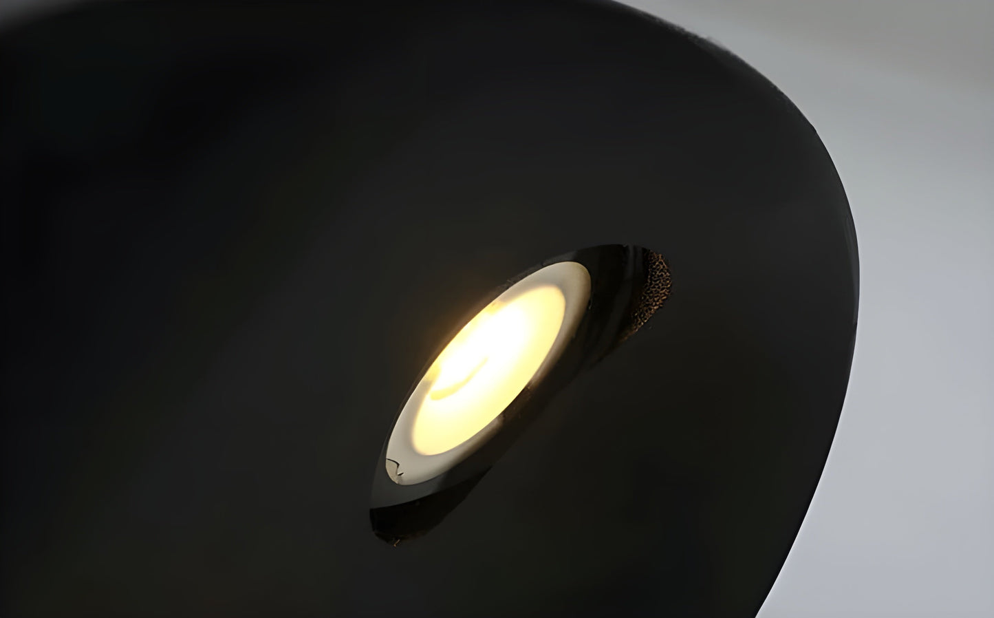 Garduru Light - Minimalistische halbkreisförmige LED-Wandleuchte