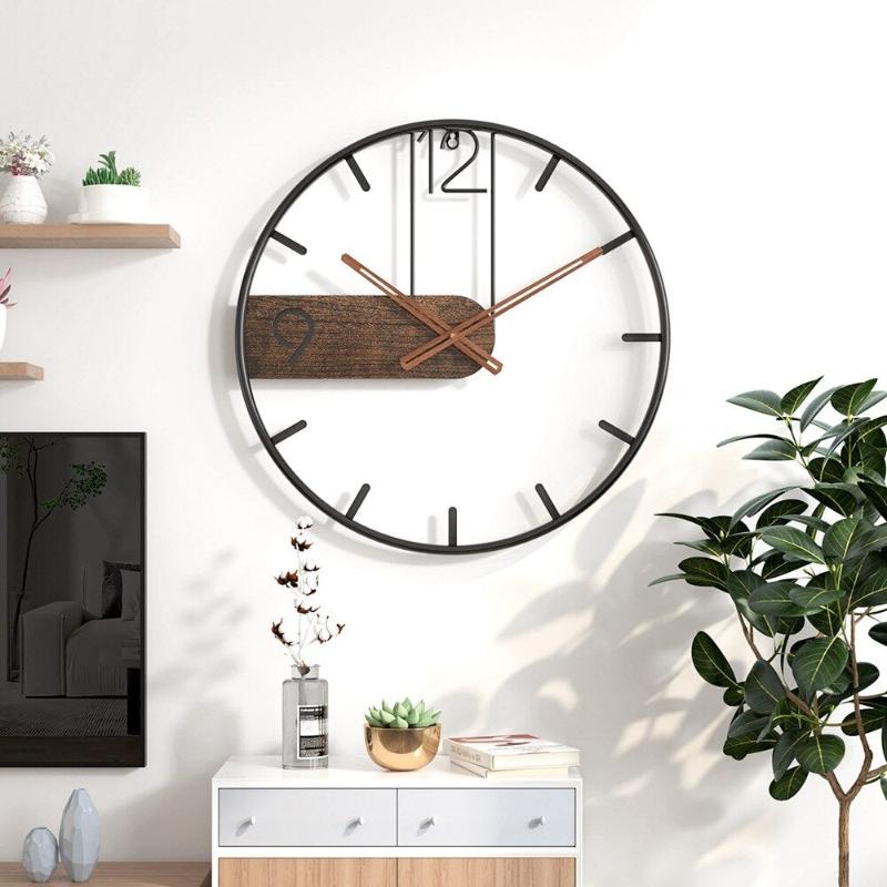 Garduru Wanduhr | Edle Fusion aus Edelstahl und Nussbaumholz