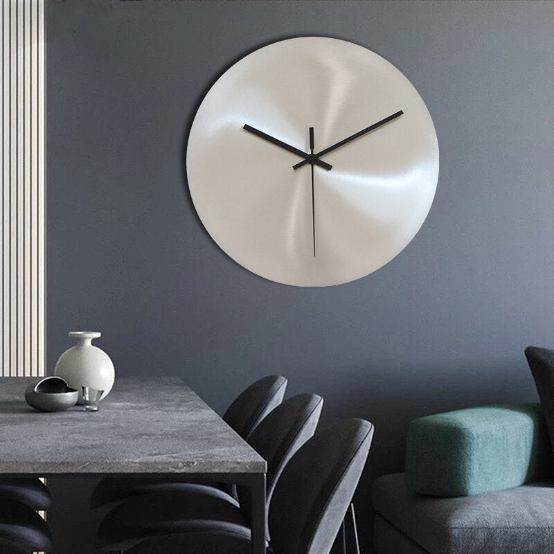 Garduru Edelstahl-Wanduhr | Stilvolles Design für Ihr modernes Zuhause