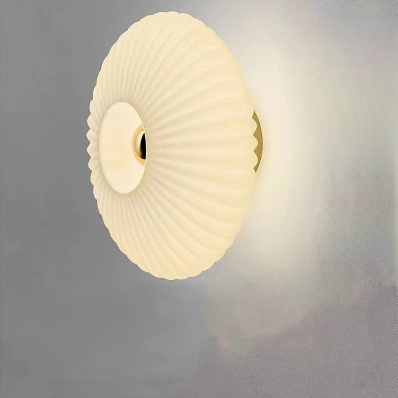Garduru Glas Wandlampe | Beleuchten Sie Ihren Raum mit zeitlosem Stil - Owais