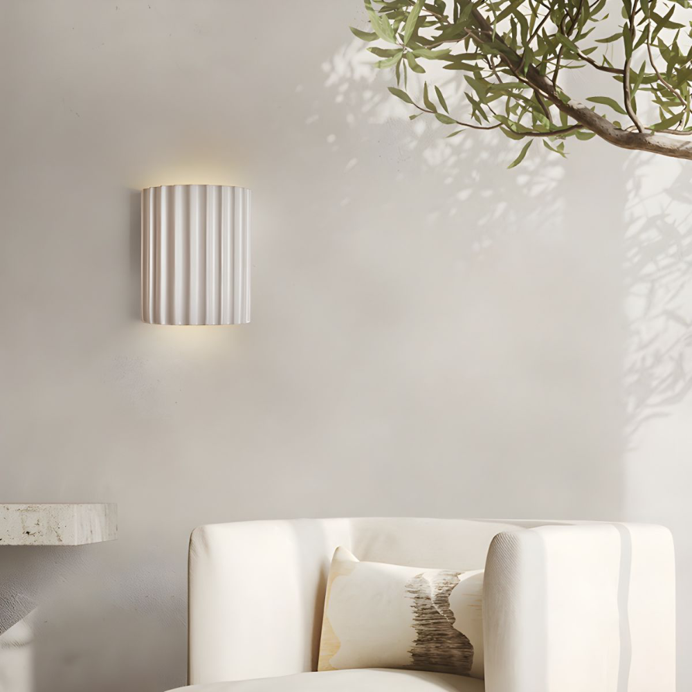 LumiWave – Wandleuchte mit wellenförmigem Design für ein modernes Interieur