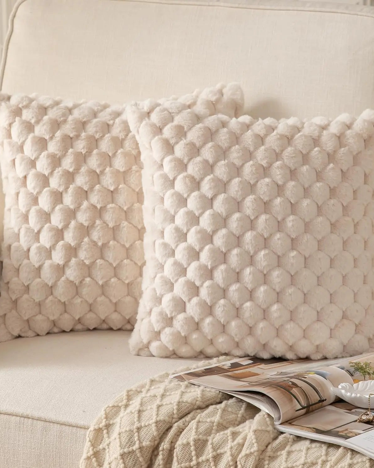 Embrace – Luxuriöses Dekokissen mit üppiger Textur für ein anspruchsvolles Interieur