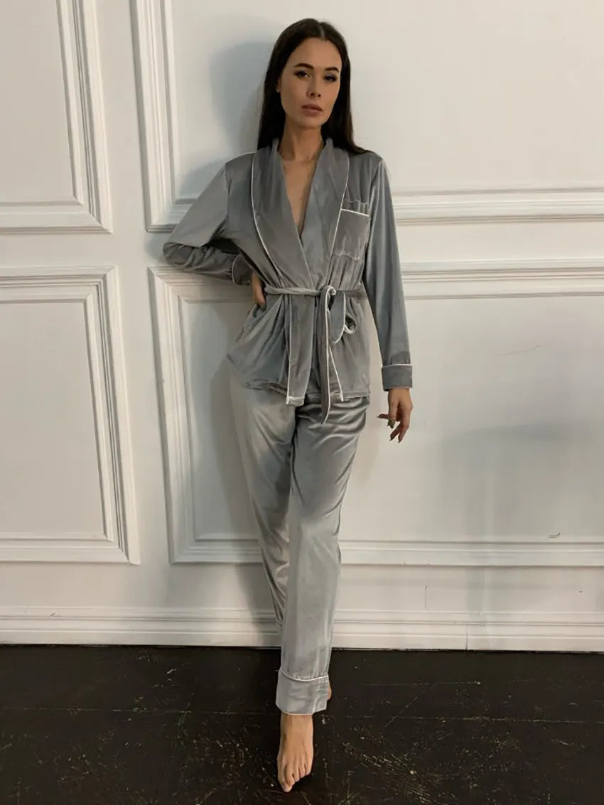 Luxuriöses Samt Pyjama-Set