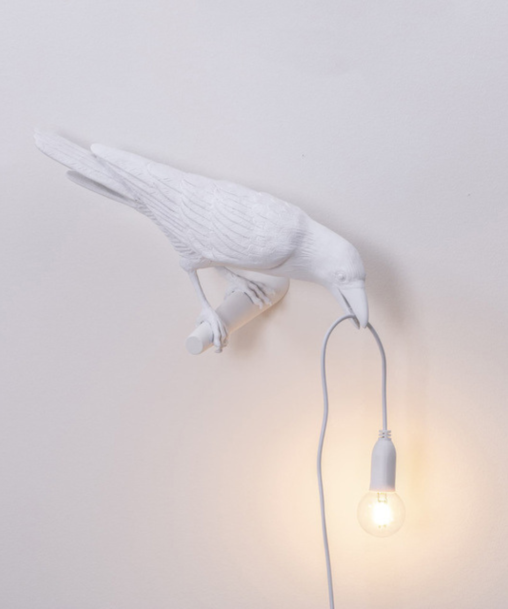 Krähen-Tischlampe – Einzigartige und künstlerische Beleuchtung