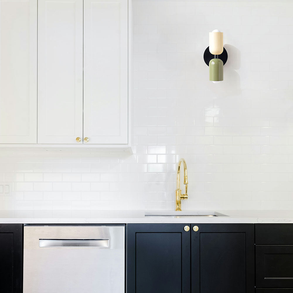 Moderne Vintage Doppelköpfige Utility Room Wandlampe - Stilvolle Beleuchtung für zeitgenössische Räume