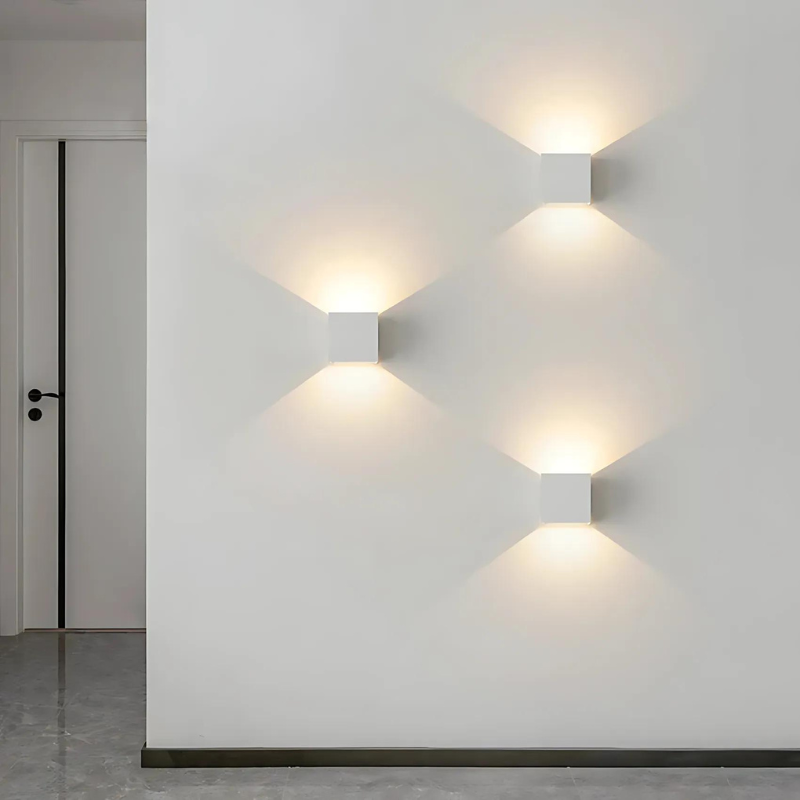 LED Wandleuchte für moderne Interiors - stilvolle Haus- und Bürol Beleuchtung