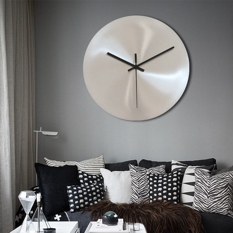 Edelstahl Wanduhr - Minimalistisches Design für Zuhause und Büro Eleganz