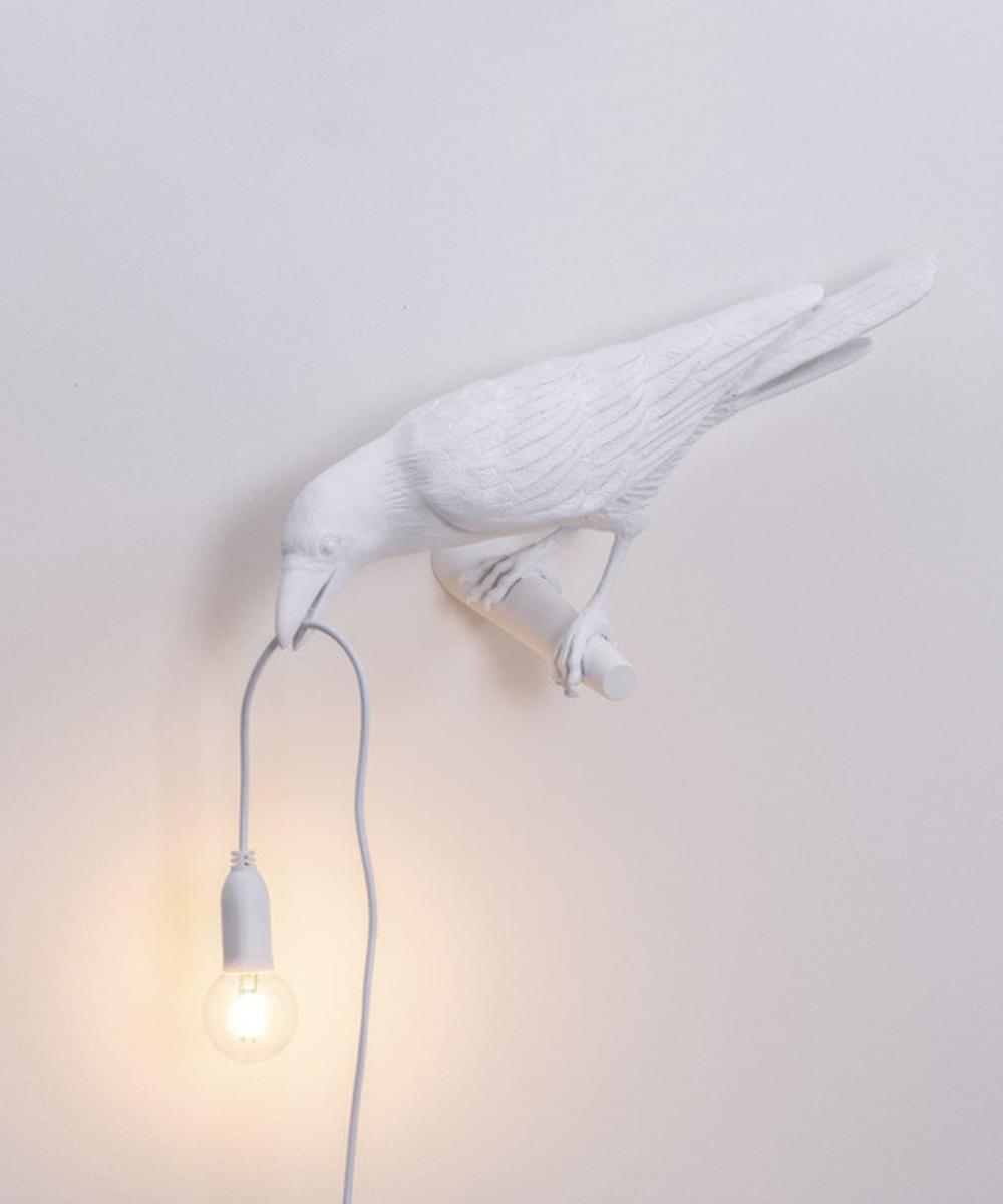 Krähen-Tischlampe – Einzigartige und künstlerische Beleuchtung
