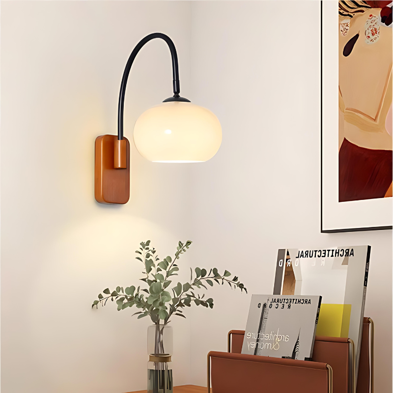 Garduru - Elegante drehbare Wandleuchte aus hochwertigem Glas