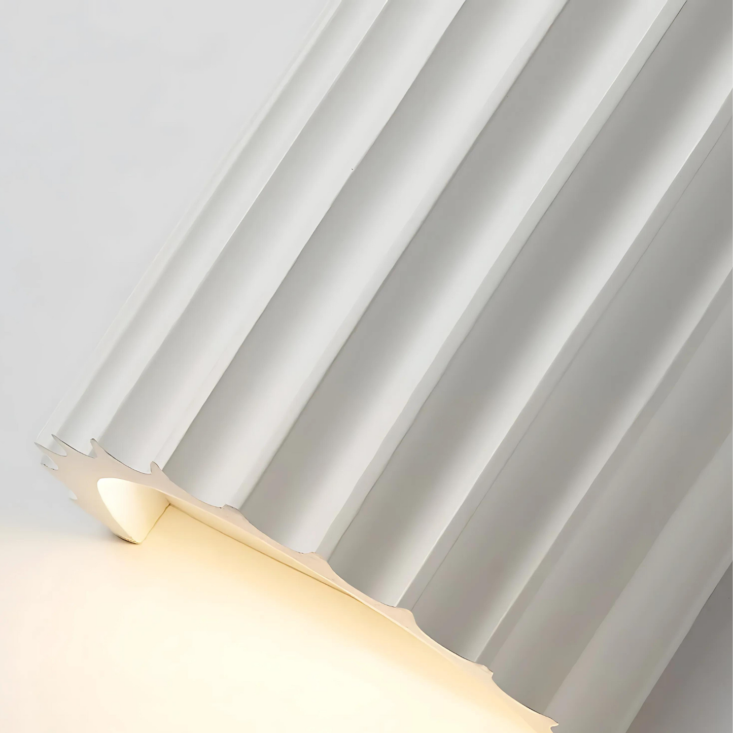 LumiWave – Wandleuchte mit wellenförmigem Design für ein modernes Interieur