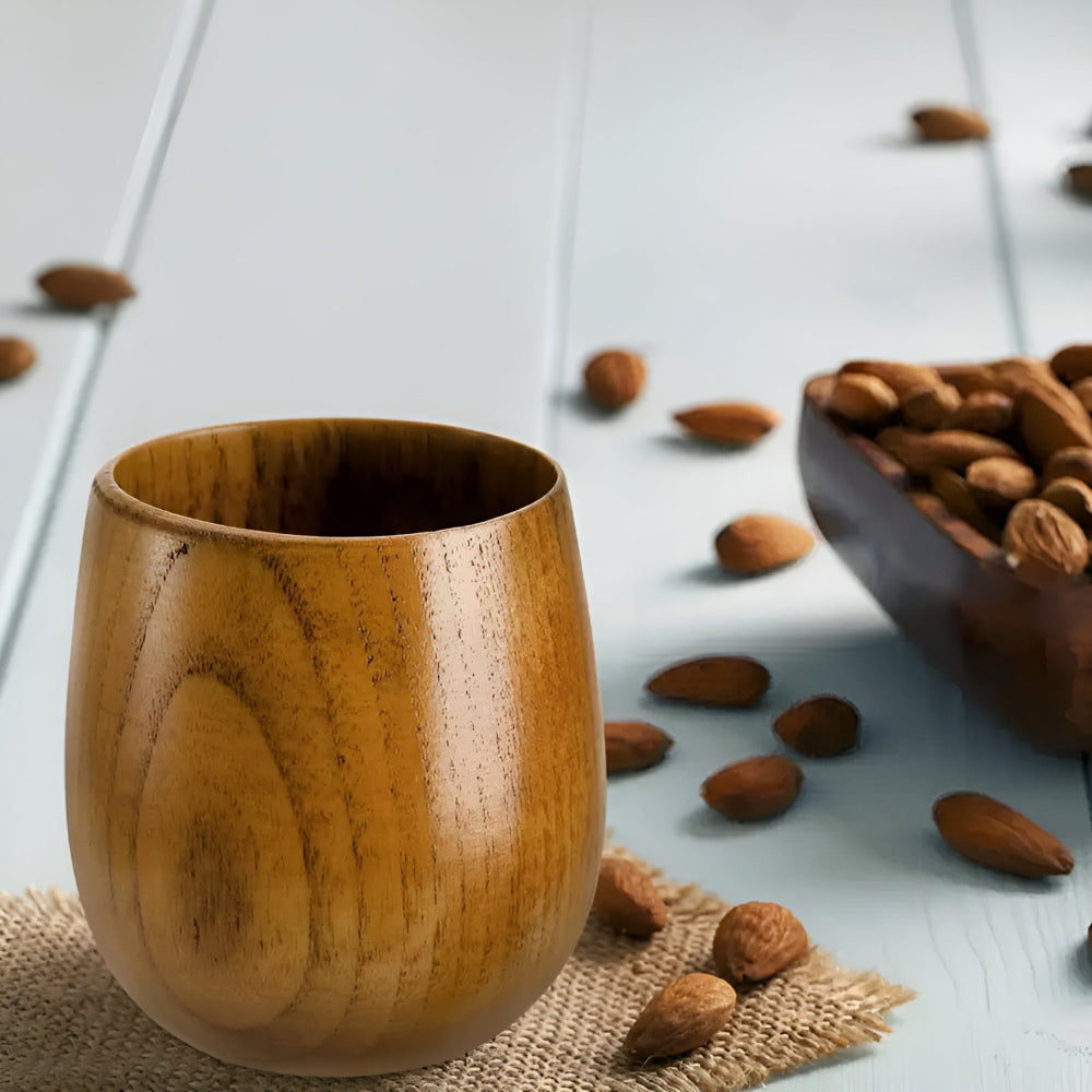Handgefertigte Holz-Tasse