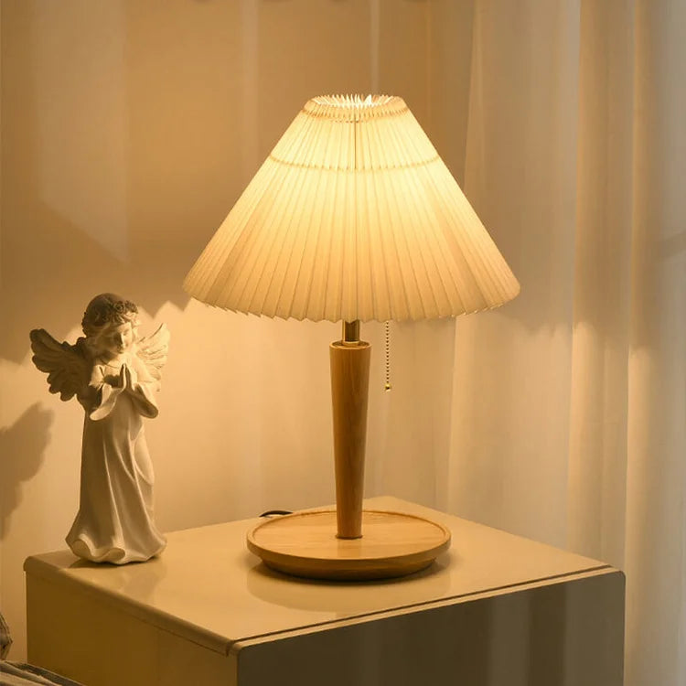 Garduru Faltbare Holz Tischlampe – Zeitlose Eleganz mit warmem Licht