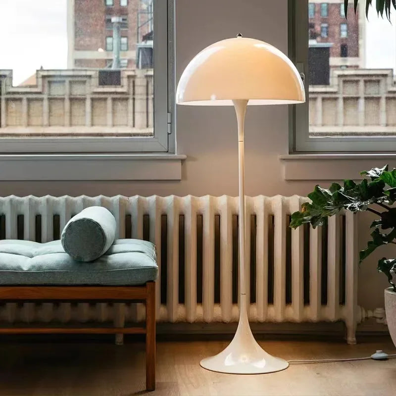 Retro Dänische Tischlampe/ Stehlampe - Ikonisches Pilzdesign für moderne Räume